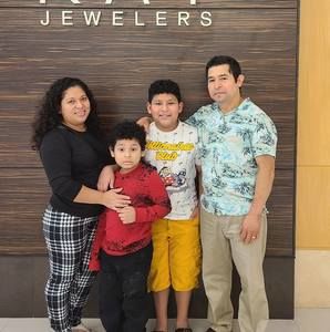 Meet your Posher, Beatriz